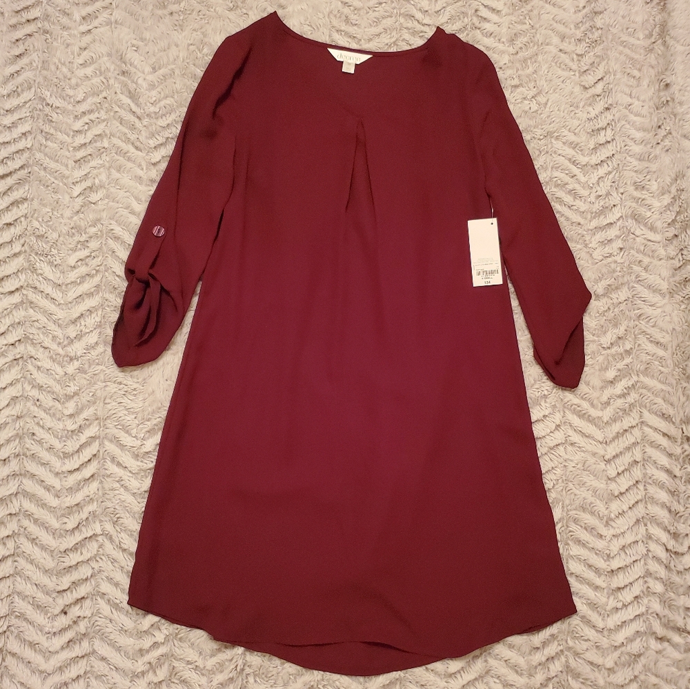 Decree Maroon Shift Dress